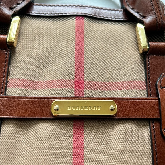 Burberry Beige/Tan House Check Canvas and Leather Tote - Picture 7 of 8